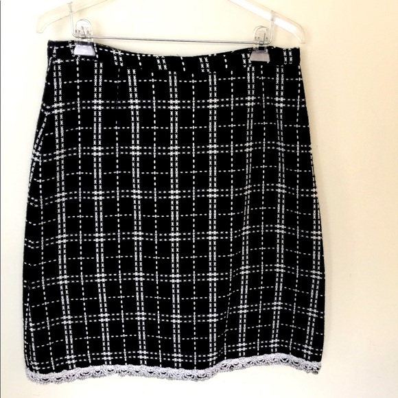 Black & white plaid mini wool blend pencil skirt white lace at finish line US 12 - Picture 4 of 11